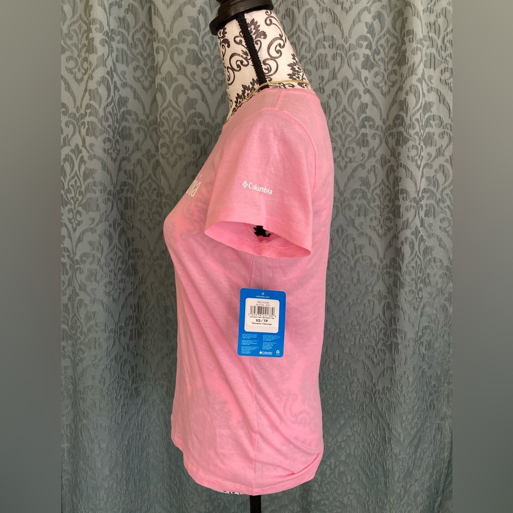 Columbia | NWT Women’s Pink Trek Graphic Tee - Picture 4 of 8